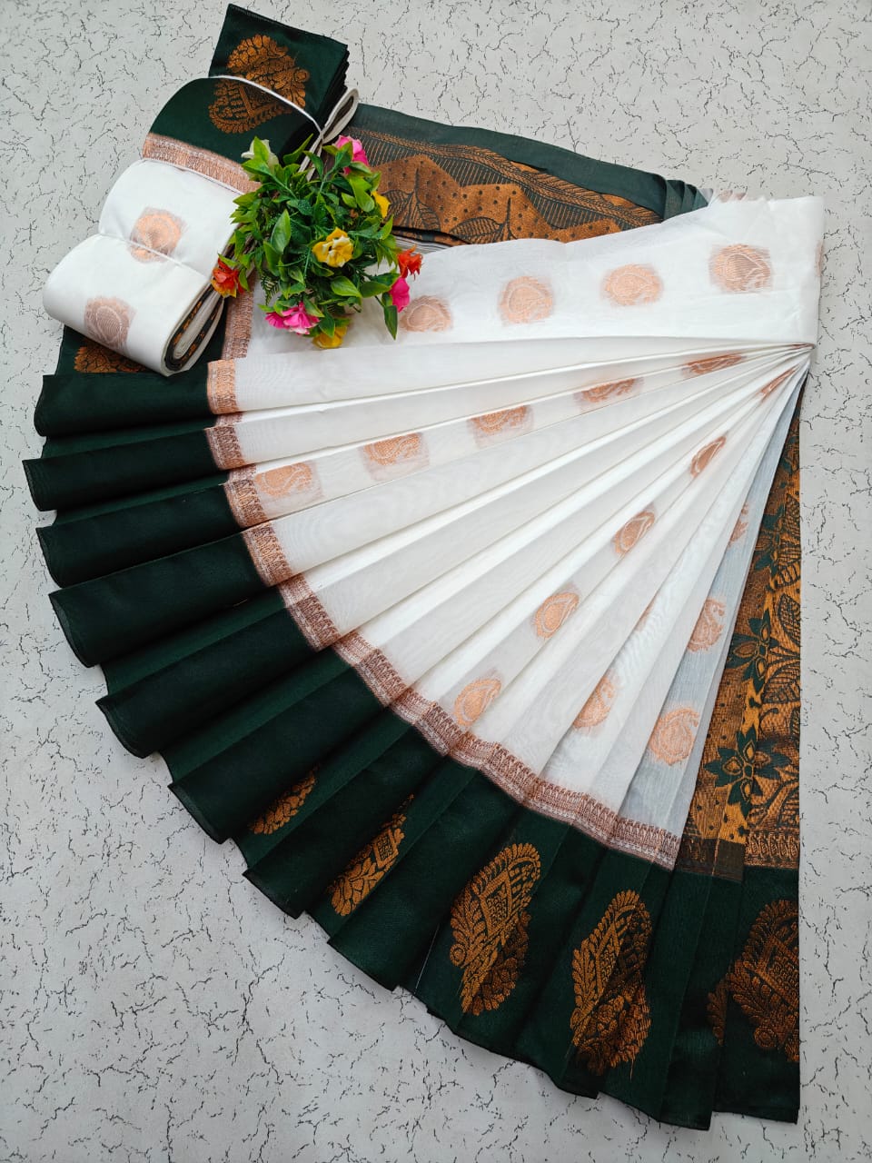 Elegant Uppada Silk Cotton Saree with Kottanj Zari Border – White & Bottle Green - KSC001