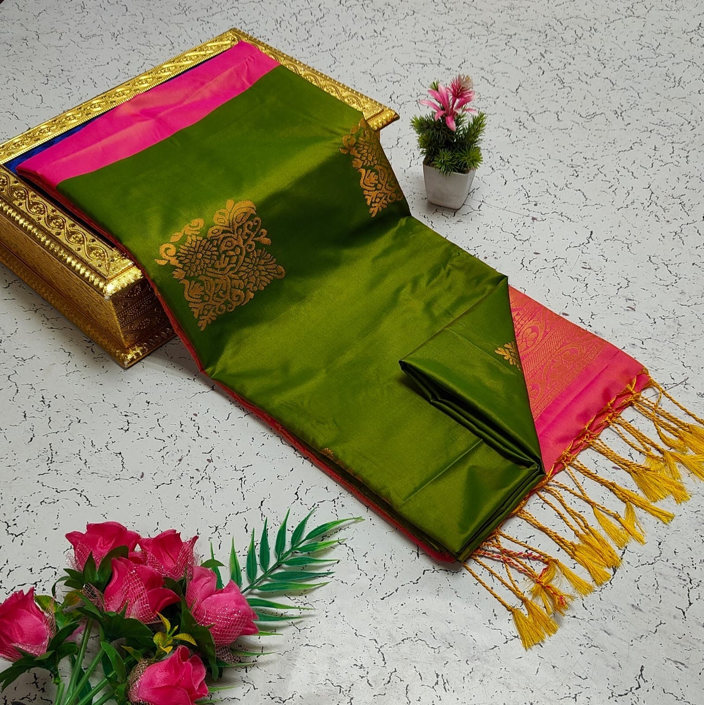 Kalai Tex Soft Silk Saree (SS045)