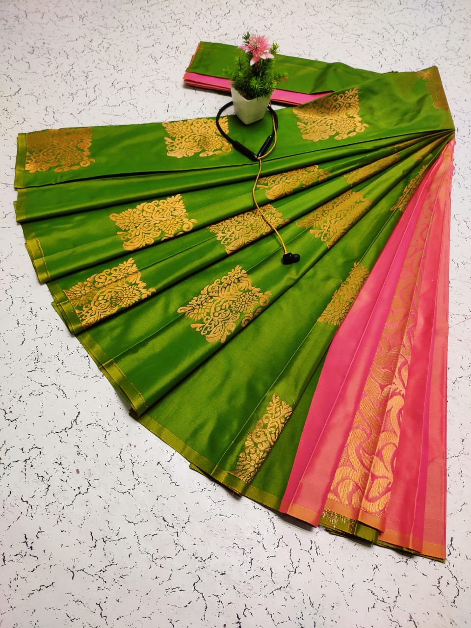 Kalai Tex Soft Silk Saree (SS045)
