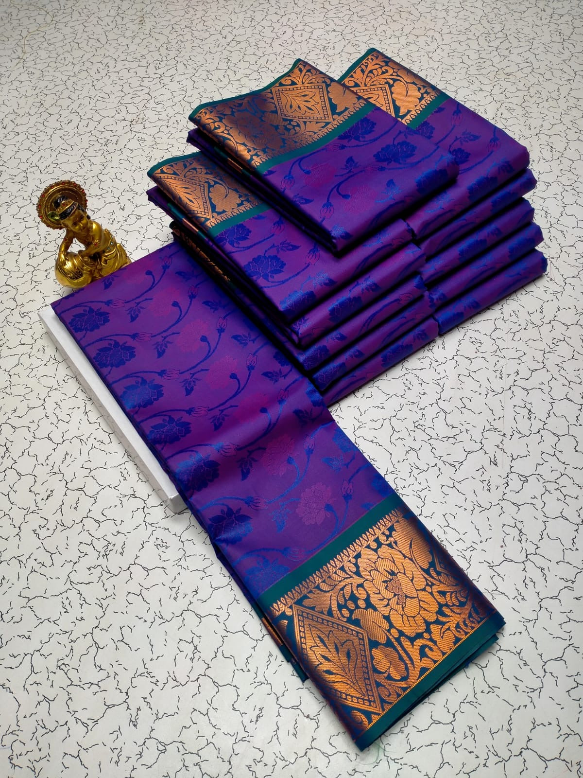 Kalai Tex 3D emboss Poonthamil Saree PTS050
