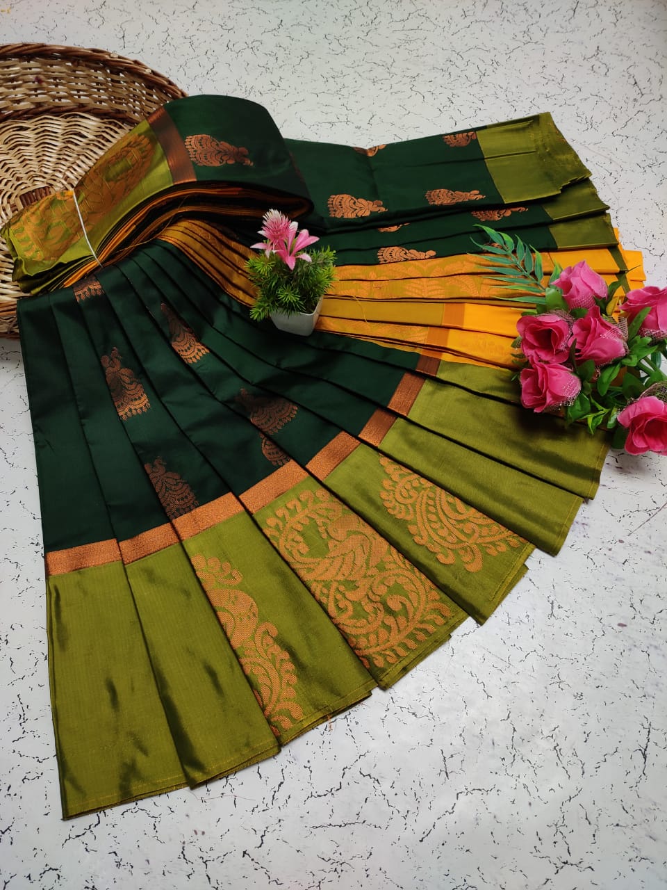 Kalai Tex Soft Silk Saree (SS040)